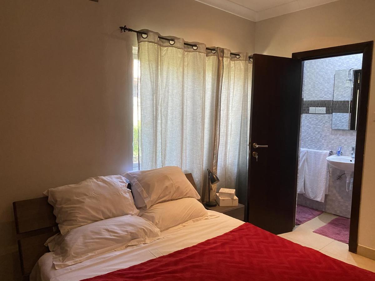 B Bakerstreet - Beautiful Two Bedroom Apartment Accra Eksteriør bilde